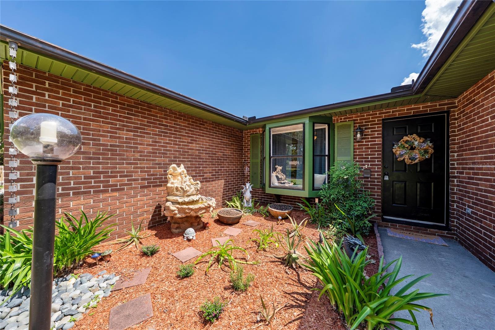 1550 Regal Oak Drive, FL