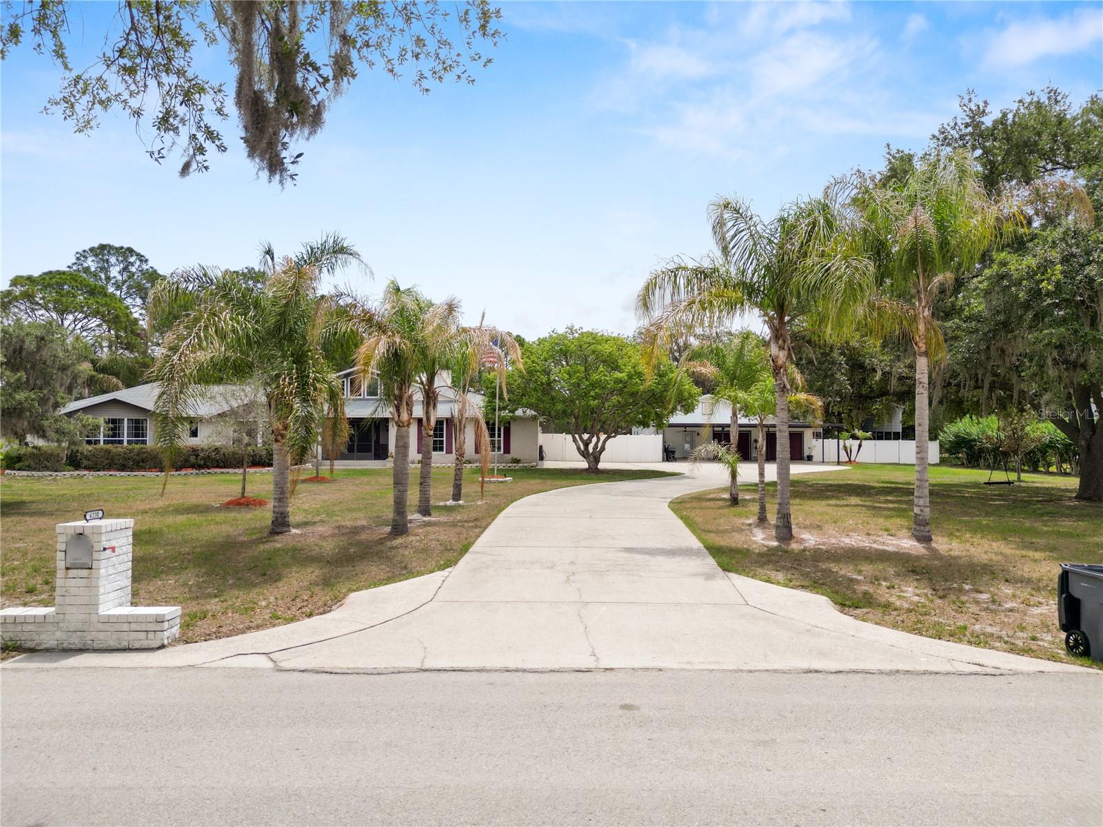 6230 Forestwood Drive, FL
