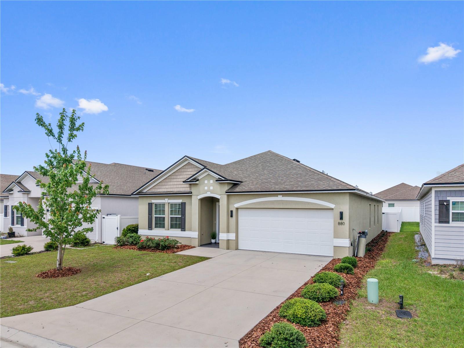880 251st Drive, FL