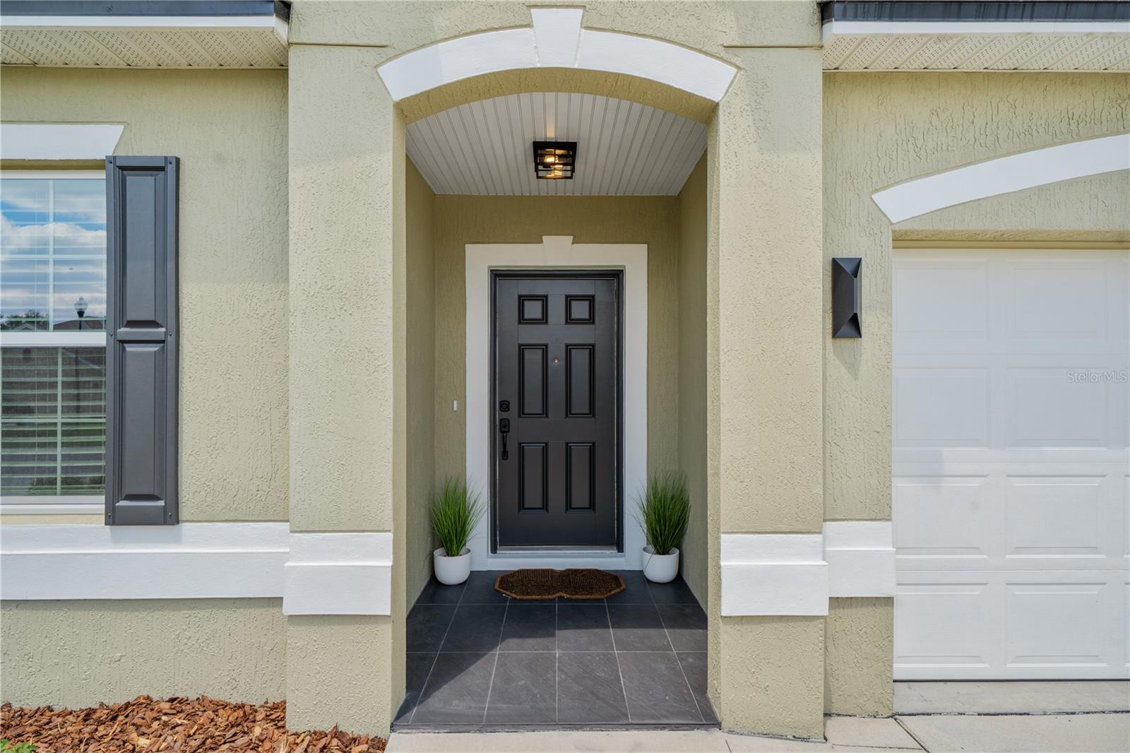 880 251st Drive, FL