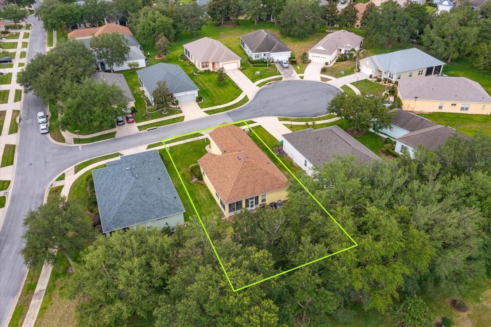 25206 Ormond Court, FL