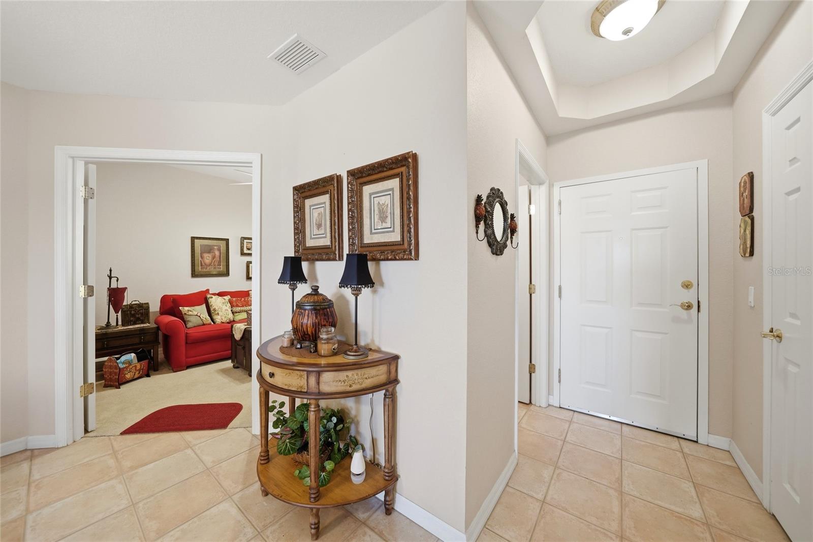 255 West End Drive, FL