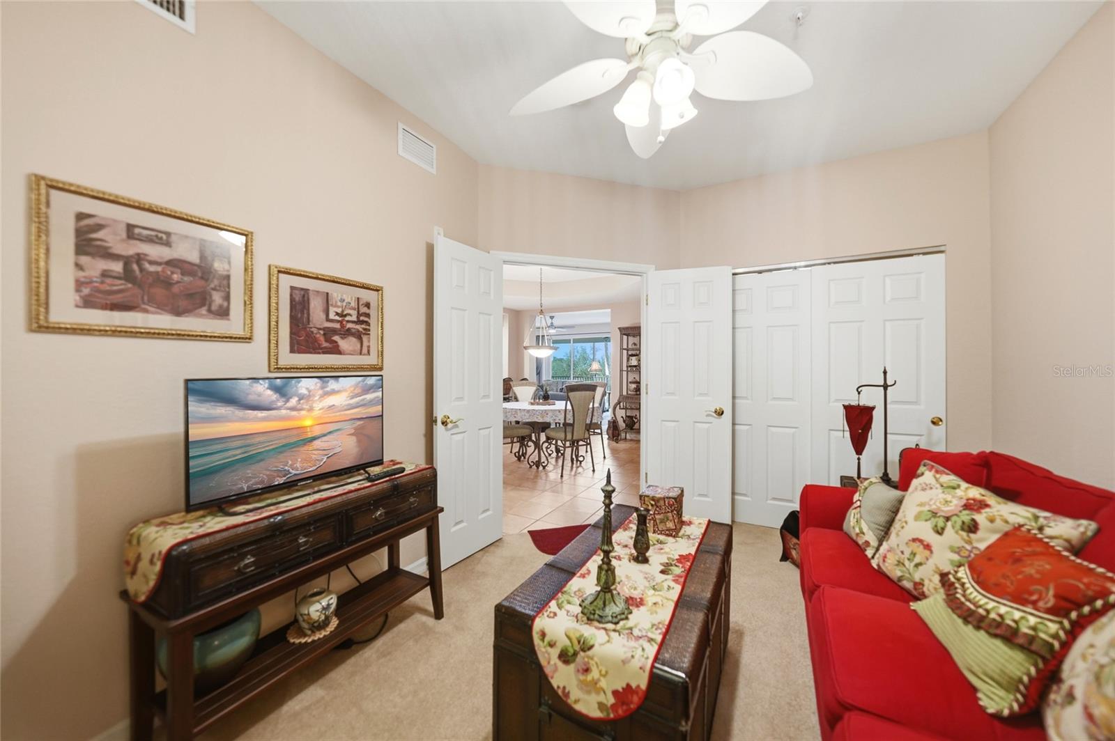 255 West End Drive, FL
