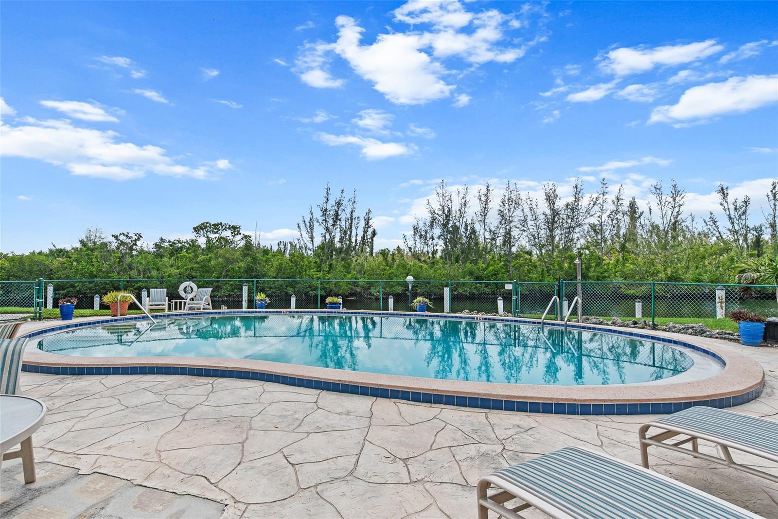 1355 Rock Dove Court, FL