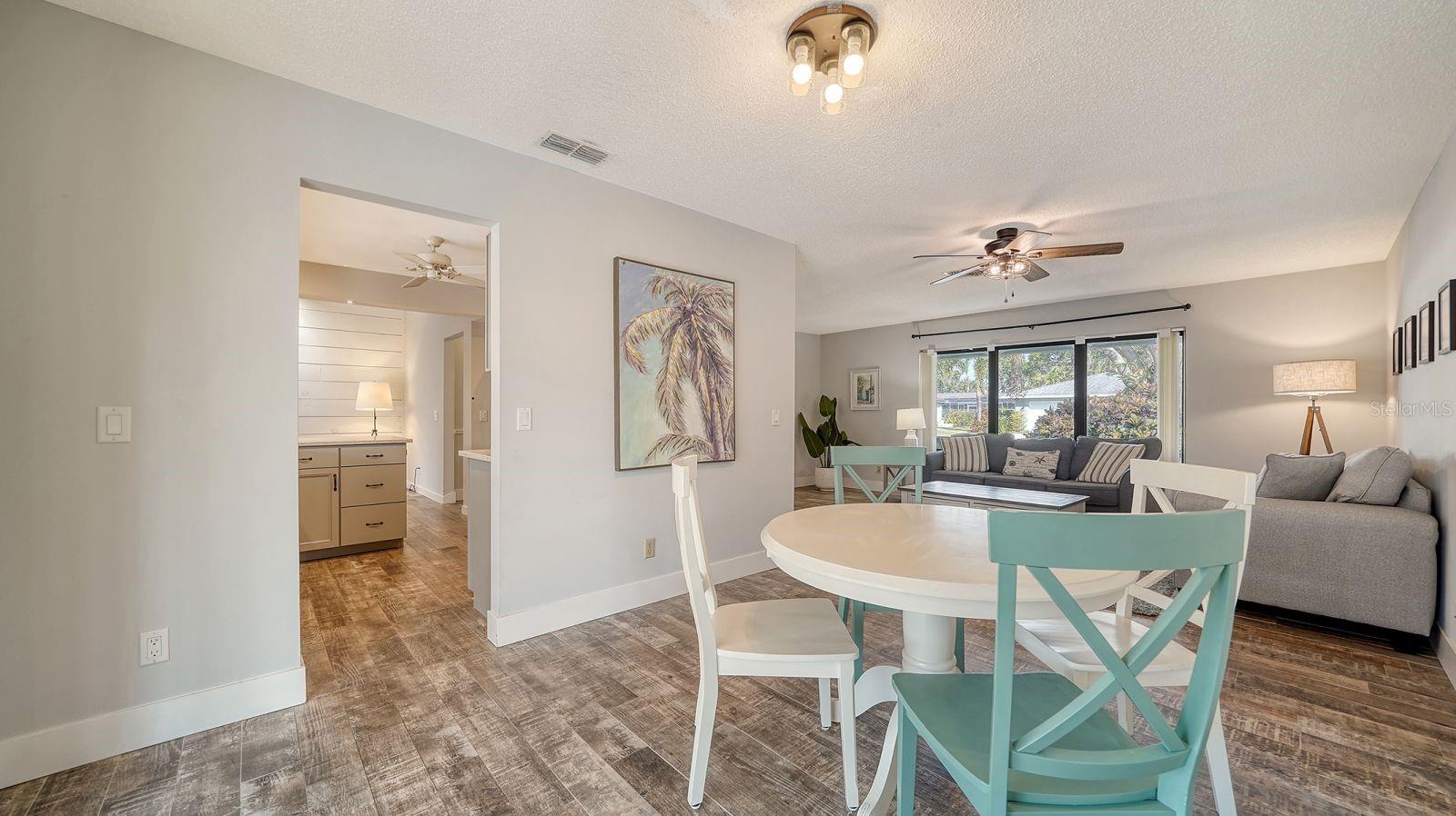 2291 Pine View Circle, FL