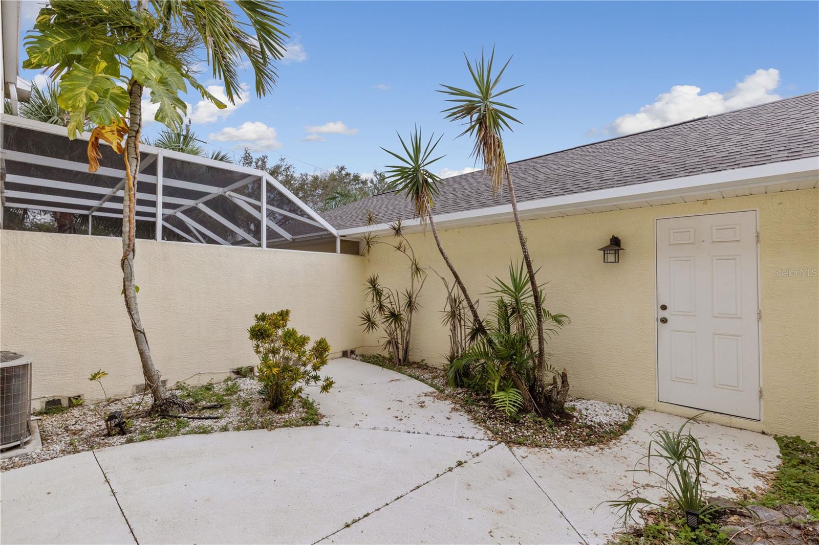 5650 Simonton Street, FL