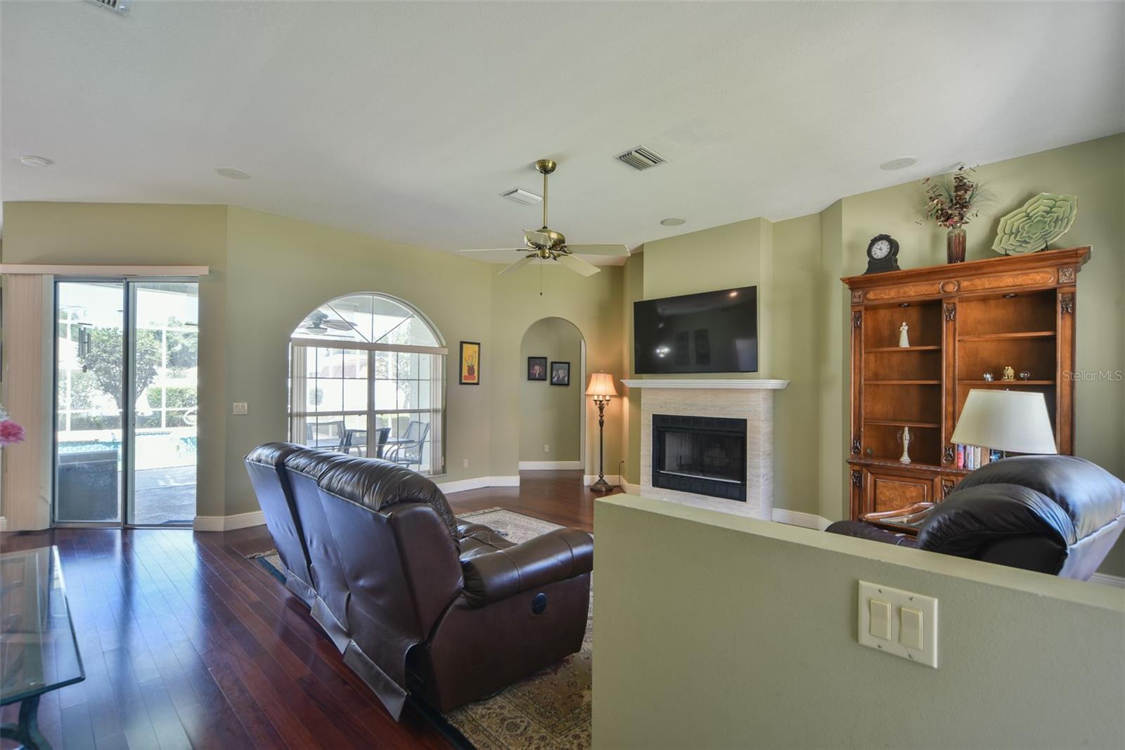 130 63rd Terrace, FL