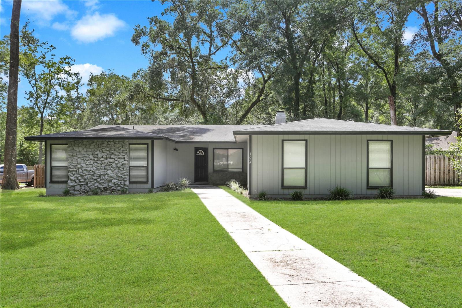 1826 80th Drive, FL