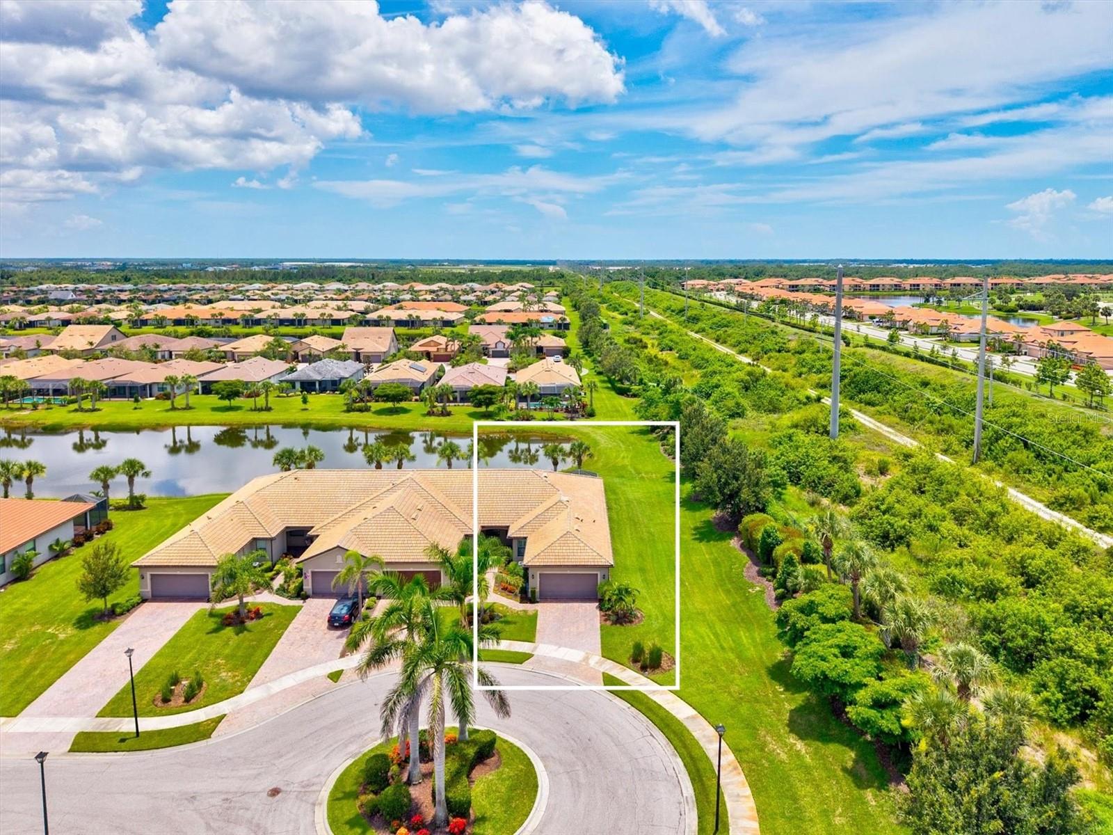 13913 Alafaya Street, FL