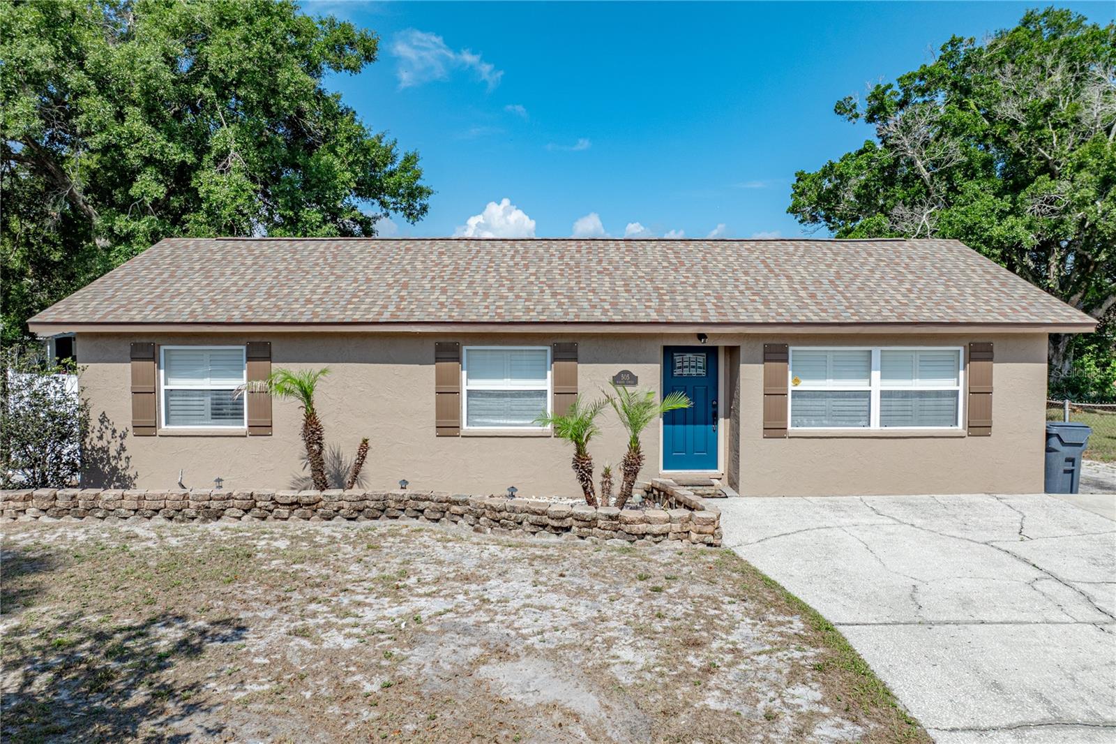 505 Maggie Circle, FL