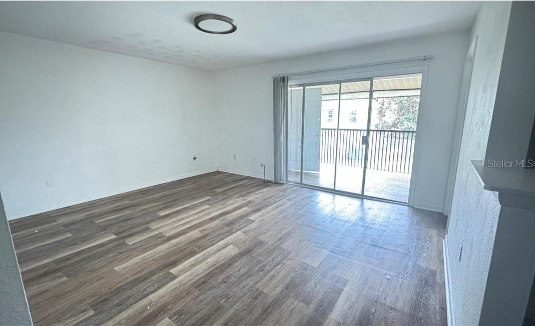 860 Sky Lake Circle, FL