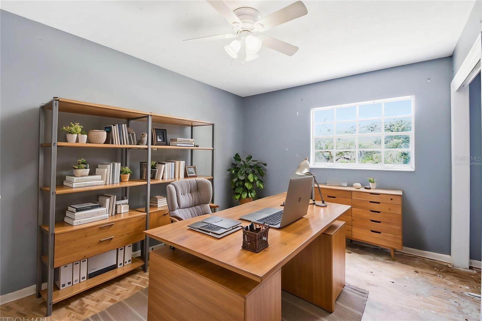 706 Westwood Circle, FL