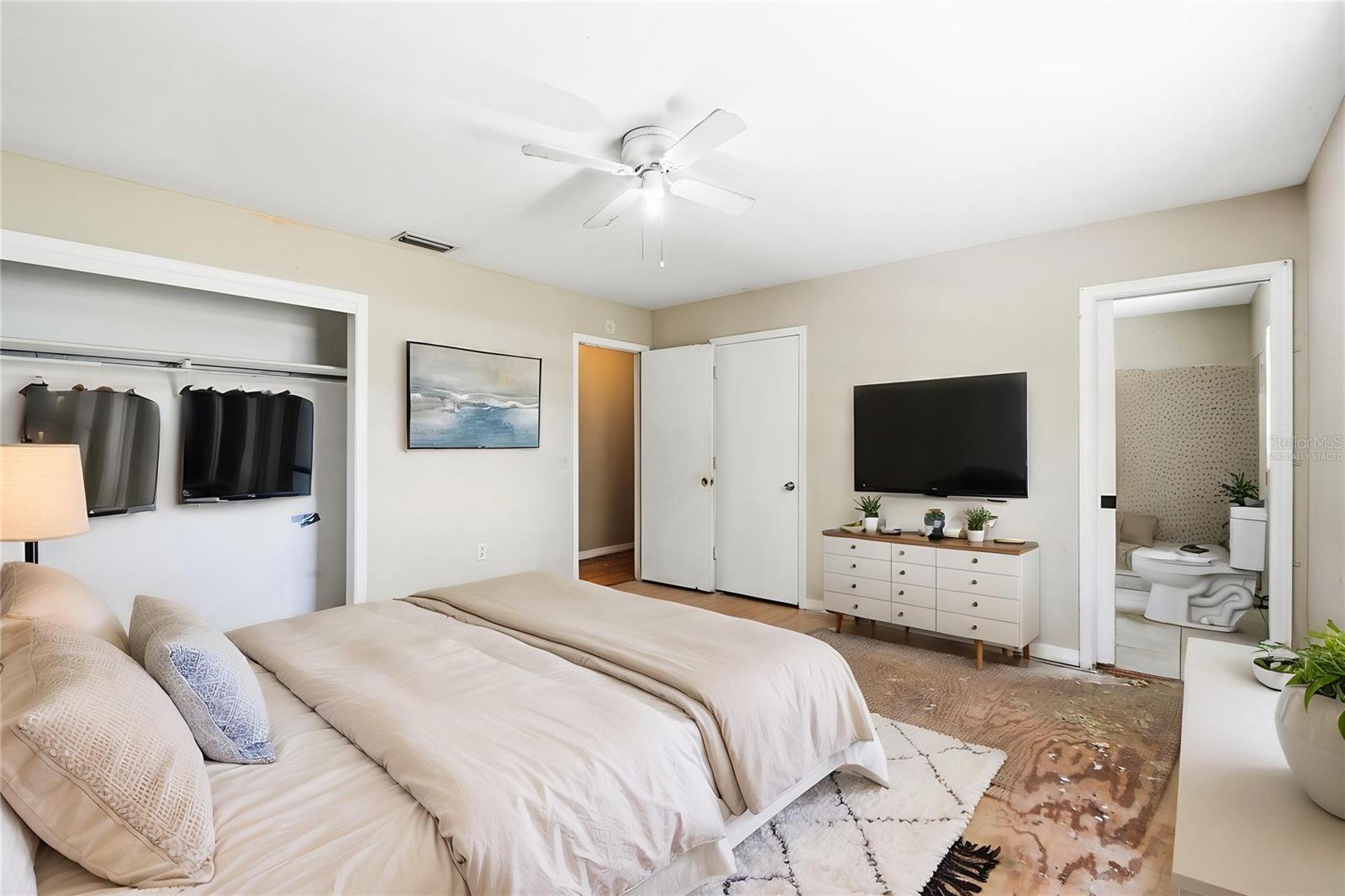 706 Westwood Circle, FL
