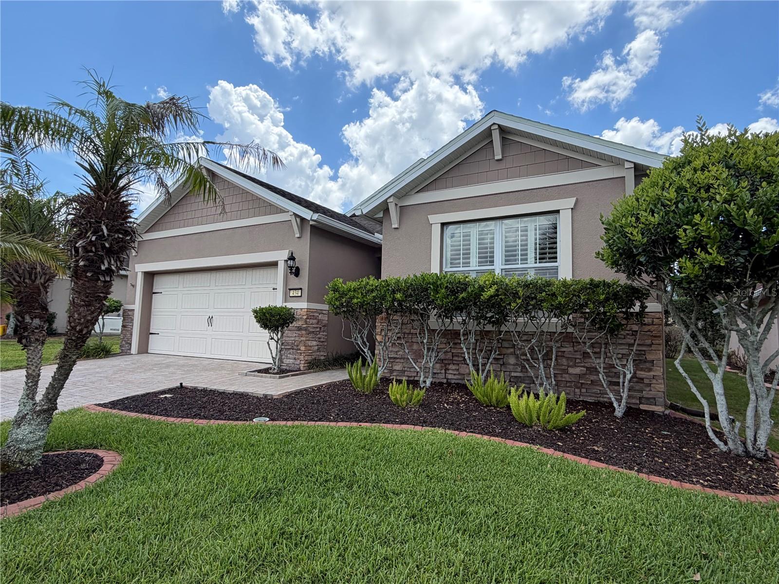 434 Armada Lane, FL