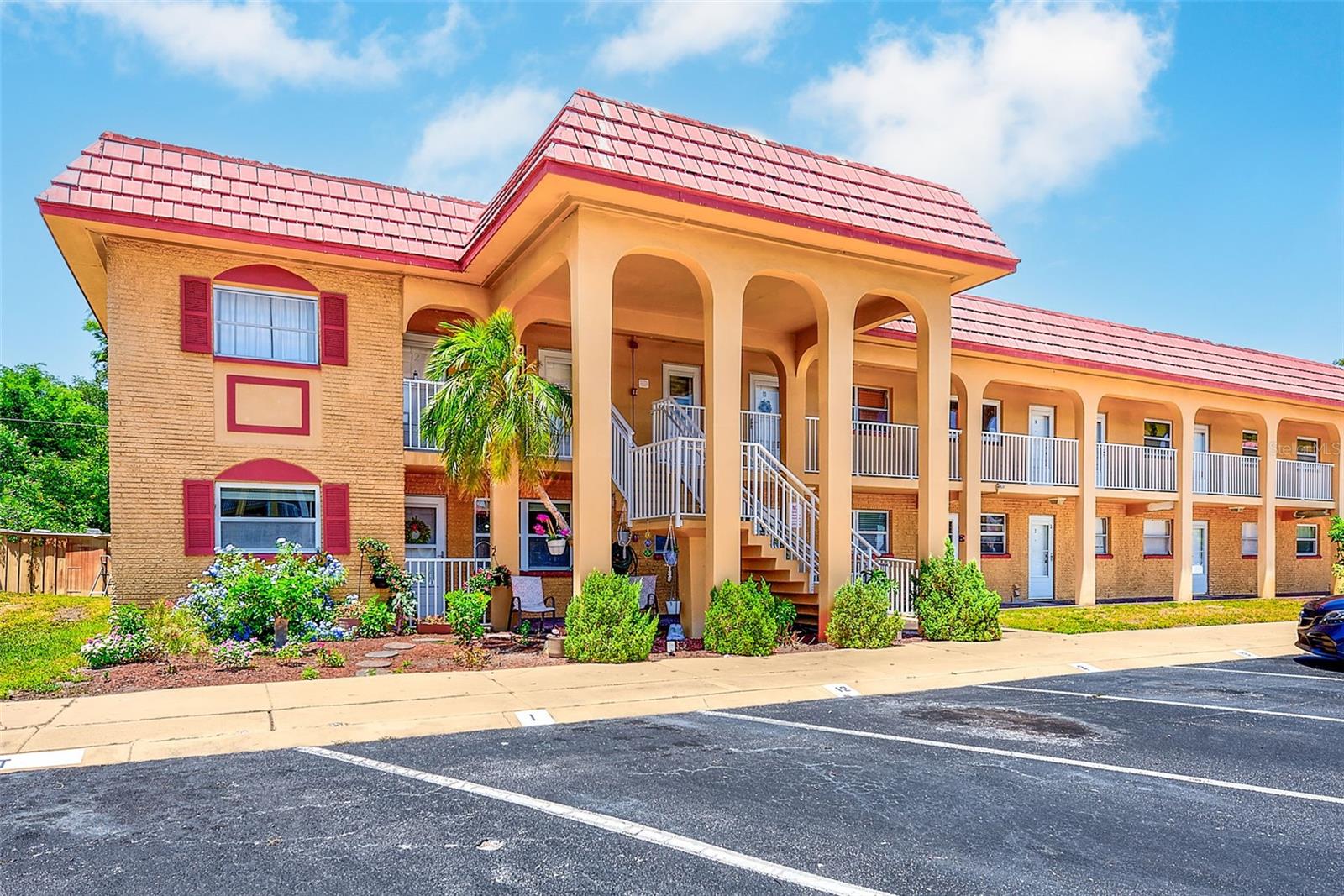 1300 Hercules Avenue, FL