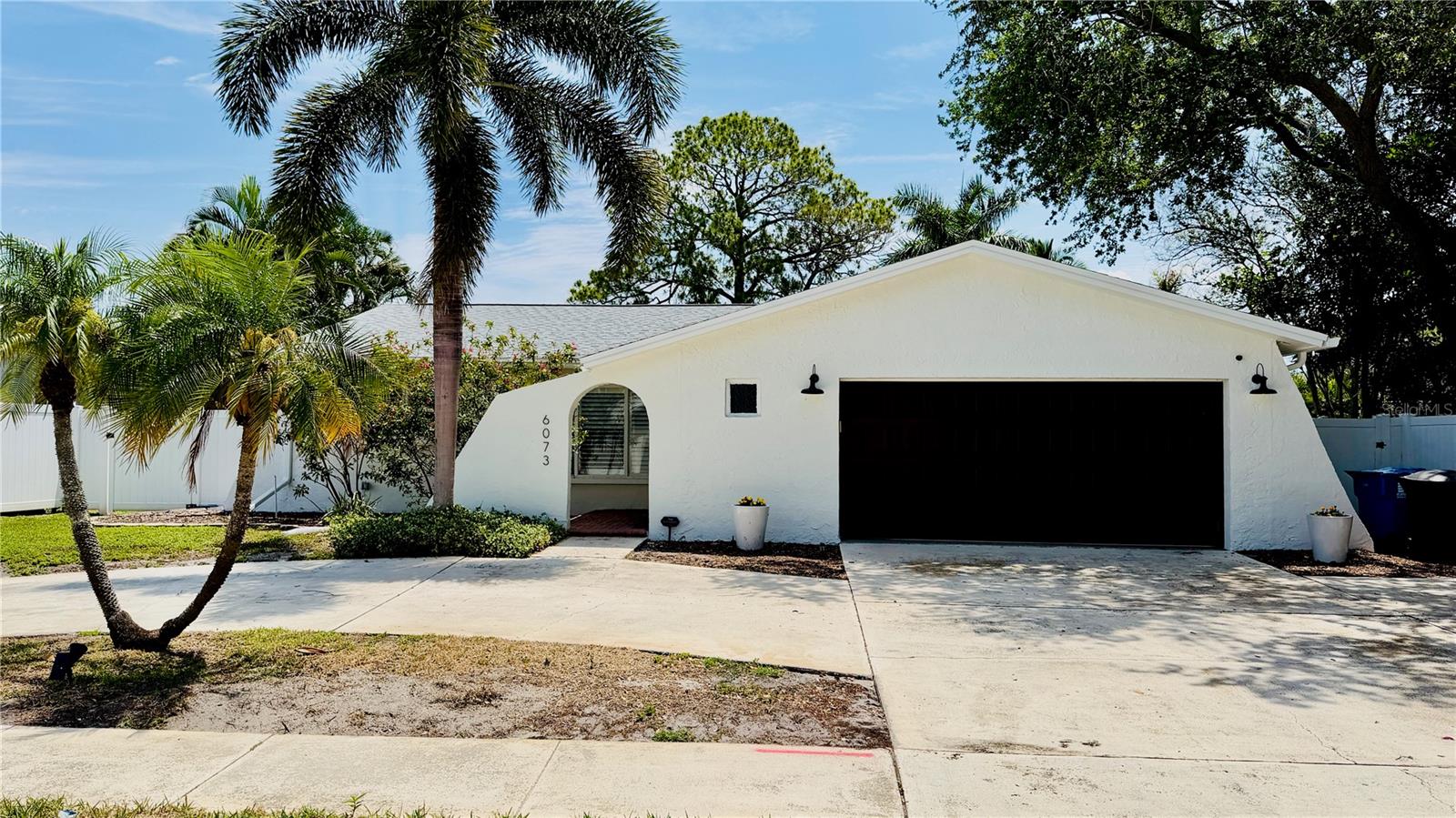 6073 Tanglewood Drive, FL