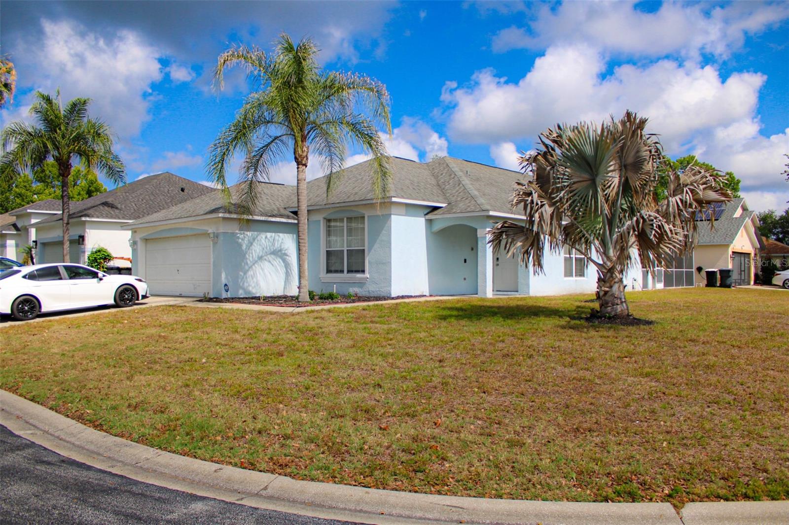 108 Grosvenor Loop, FL