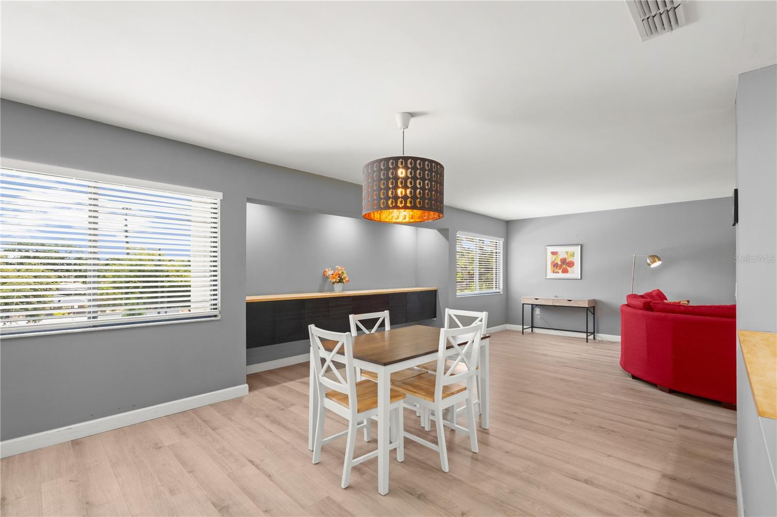2746 Orchid Oaks Drive, FL