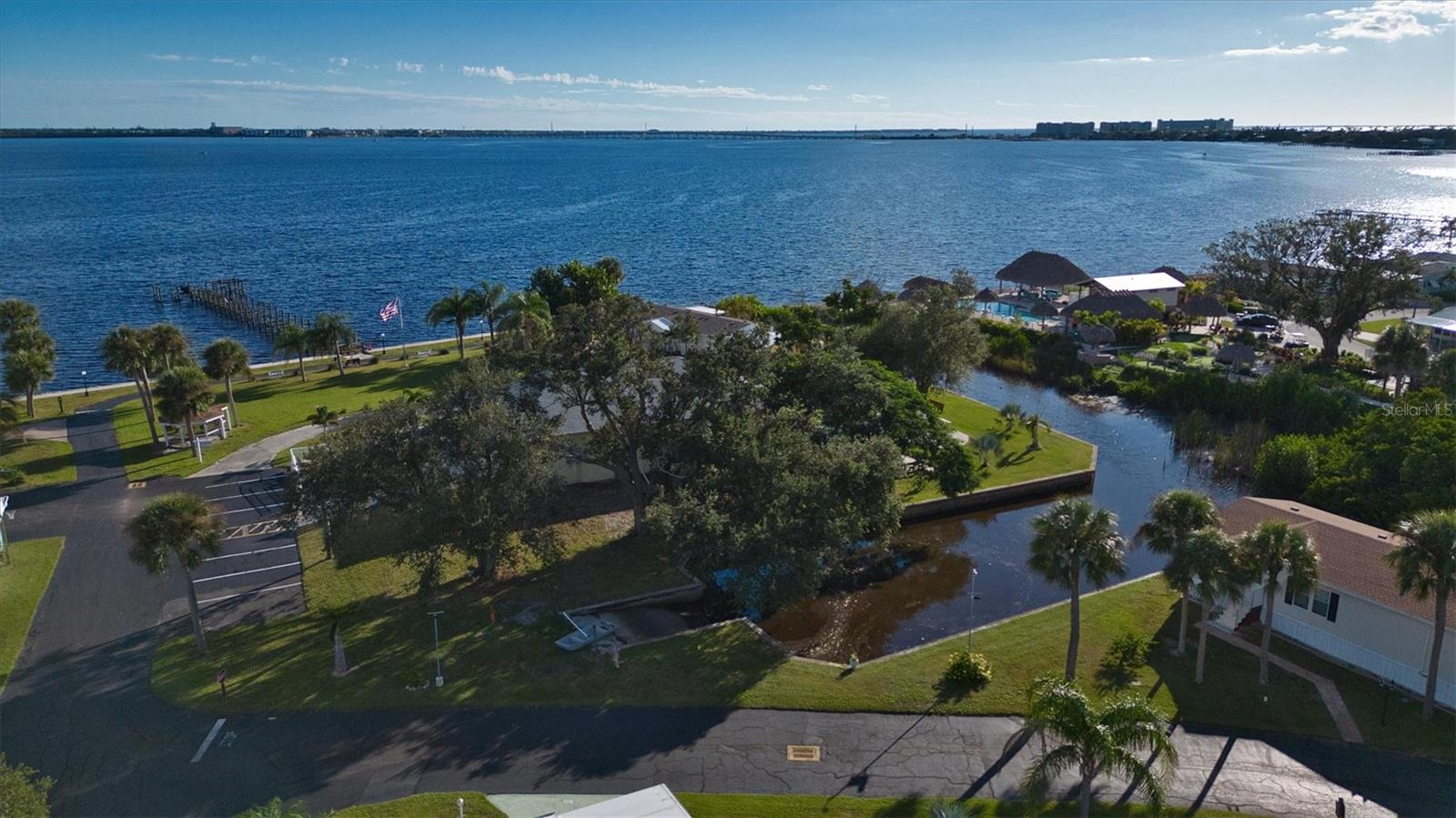 24437 Harborview Road, FL