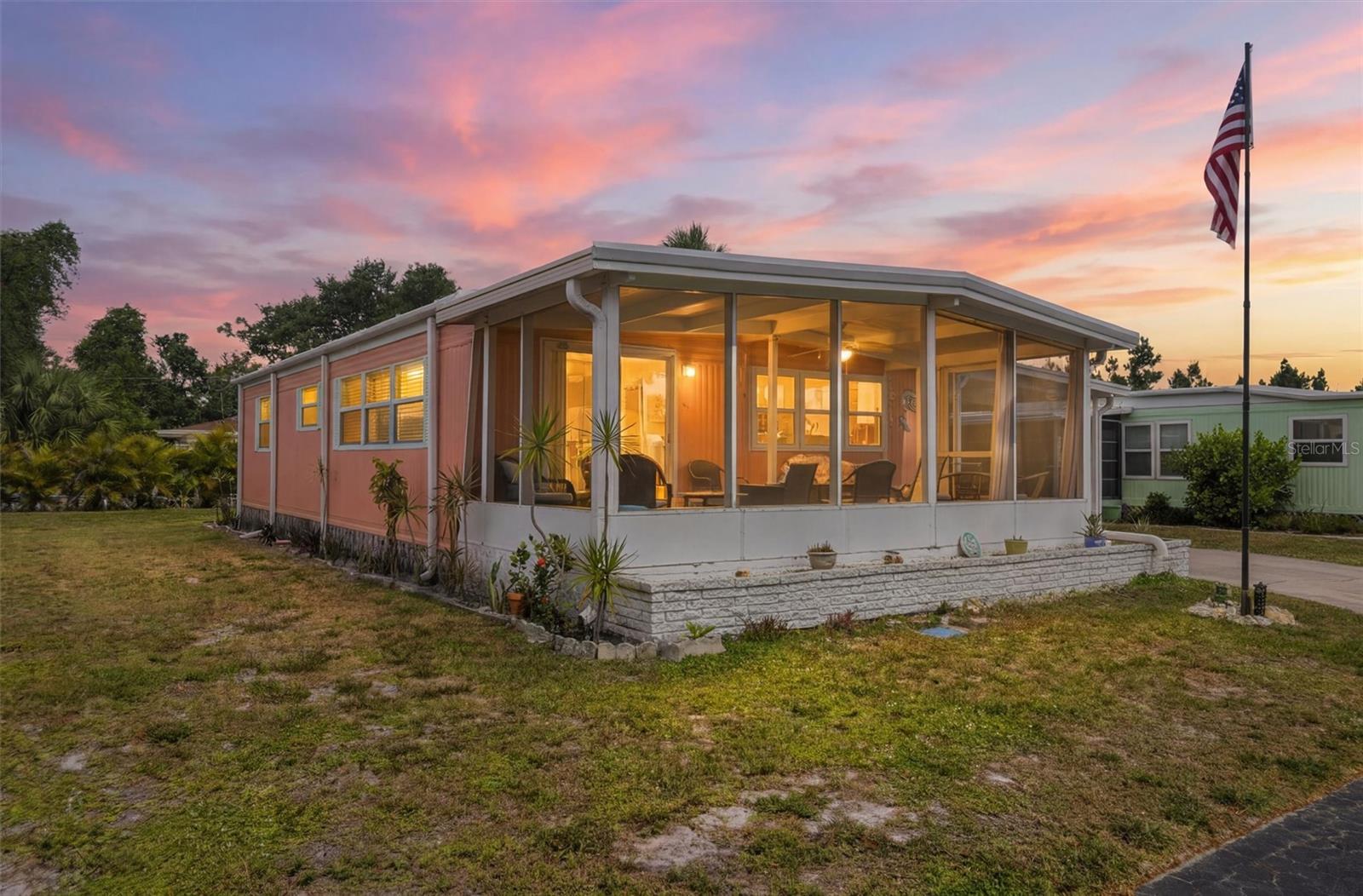 24437 Harborview Road, FL