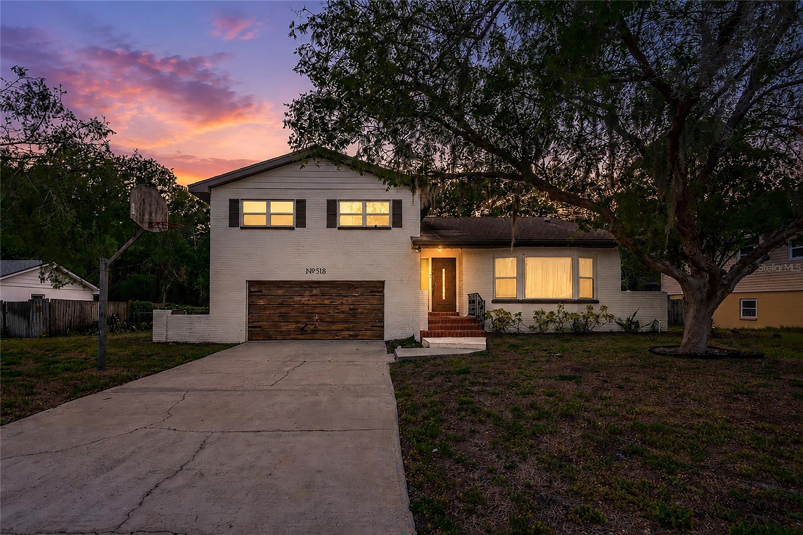 518 Crestover Drive, FL