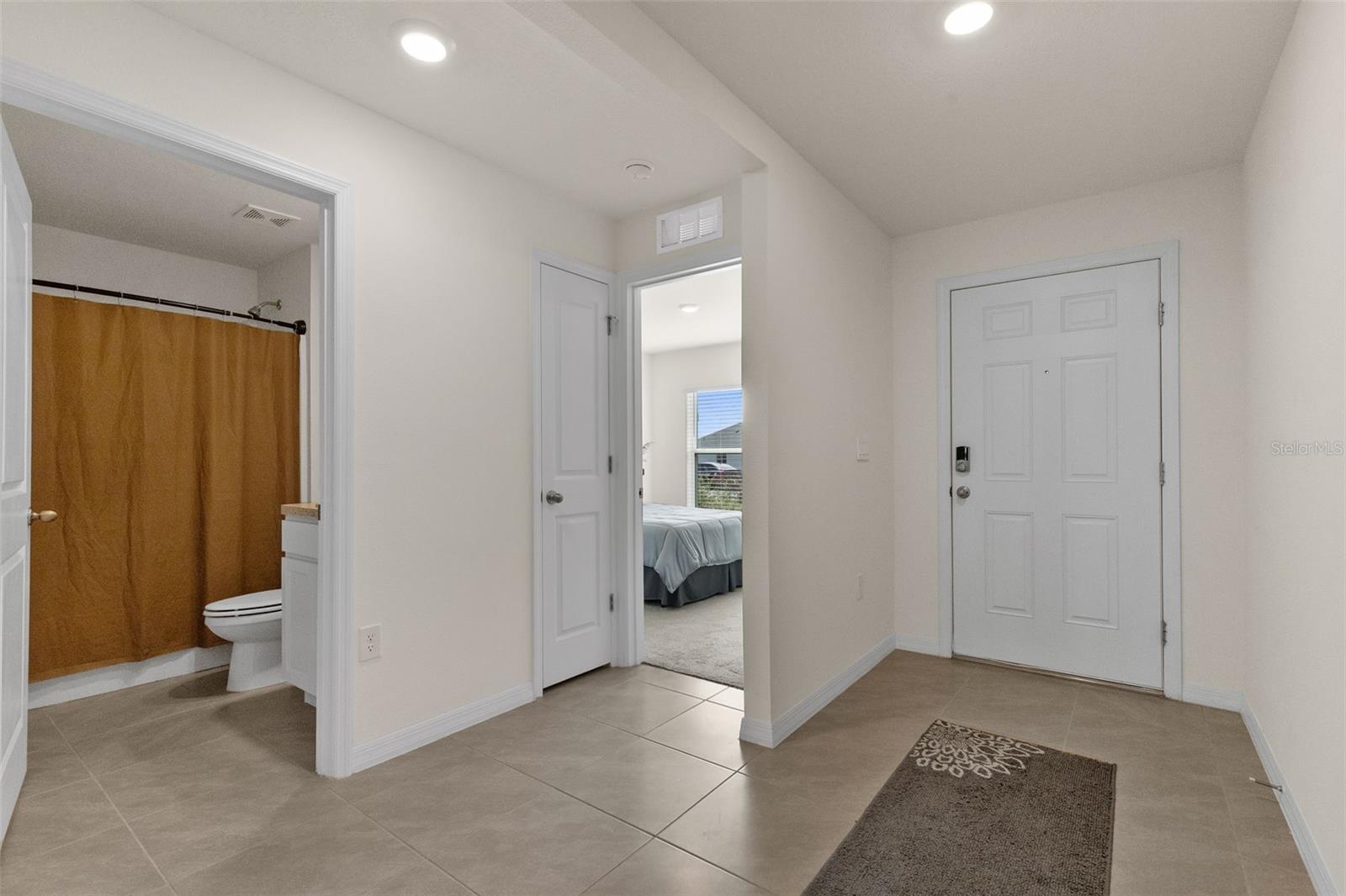 37207 Sharks Eye Lane, FL