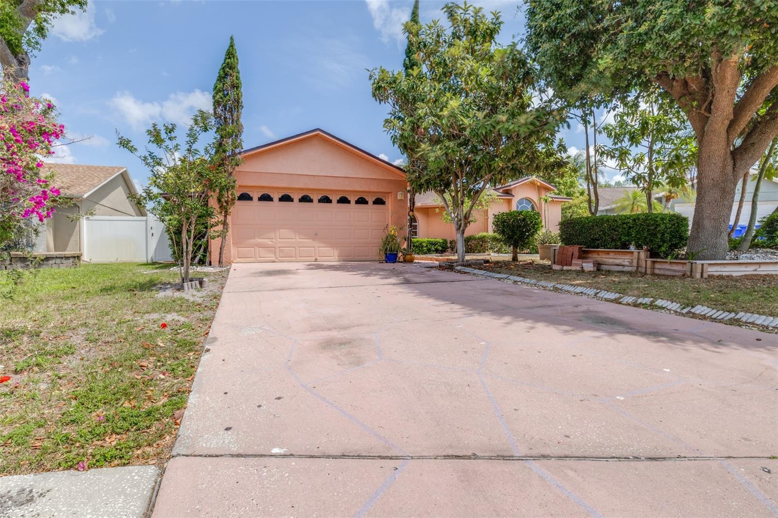 2538 Countryside Pines Drive, FL