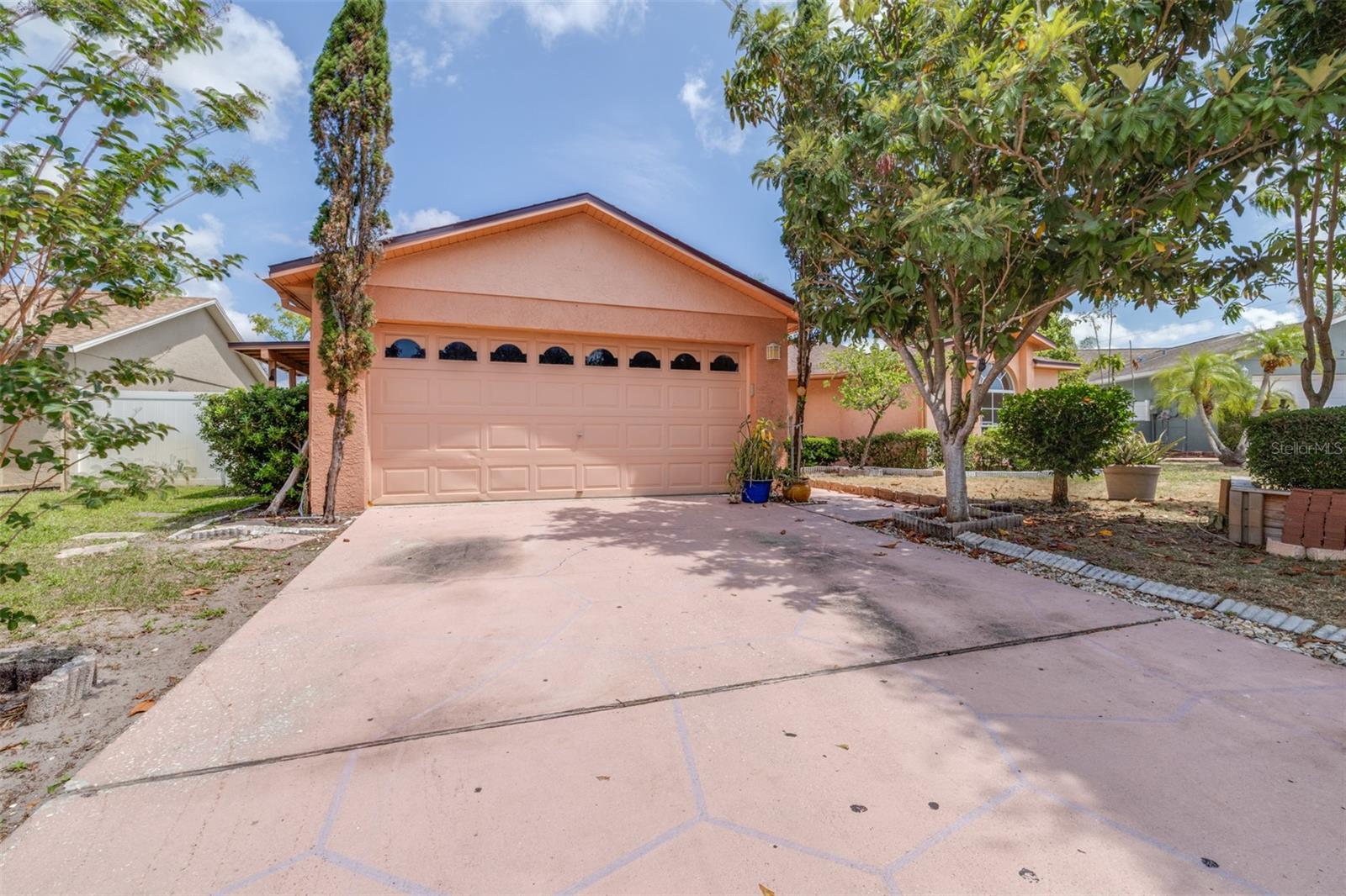 2538 Countryside Pines Drive, FL