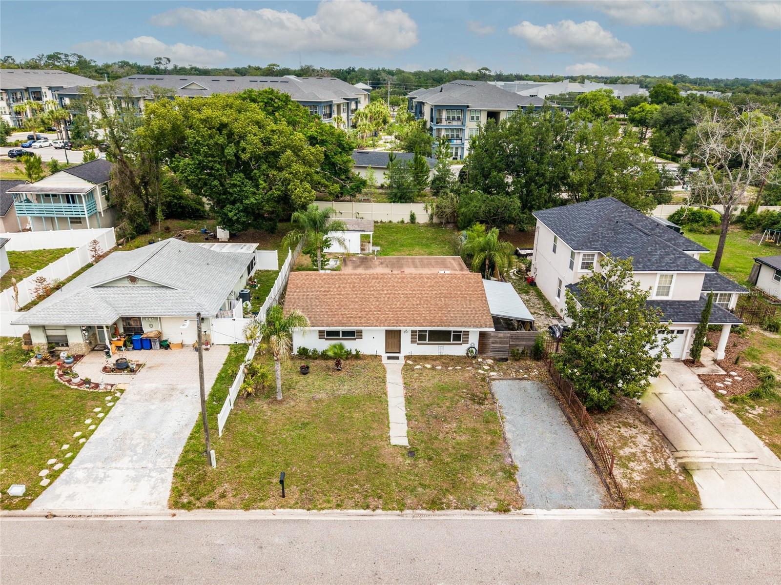 251 Pine Tree Drive, FL