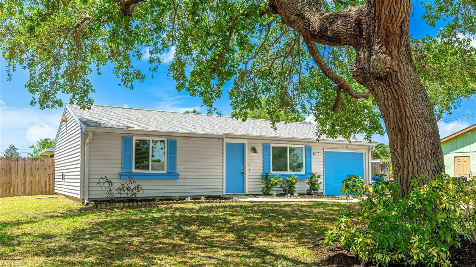 2237 Lockwood Meadows Circle, FL
