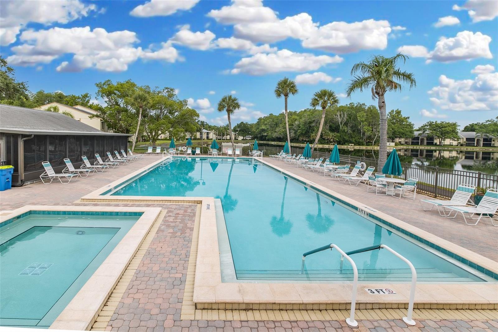 3166 Lake Pine Way, FL