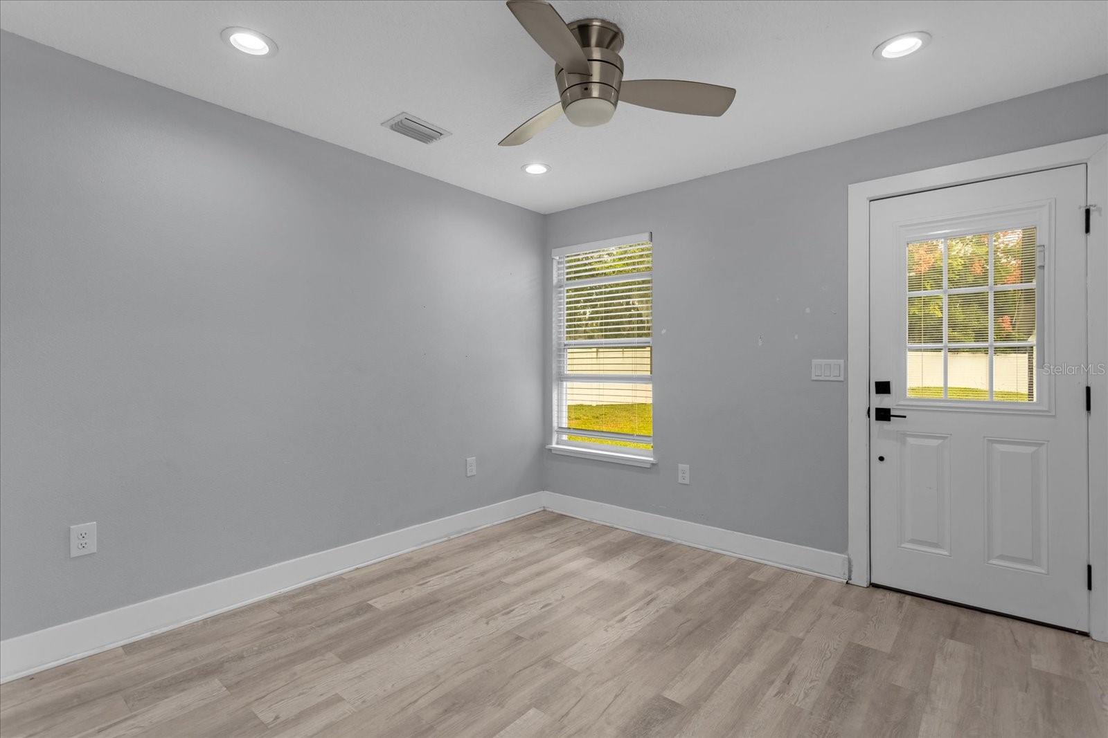 4521 Edgewater Drive, FL