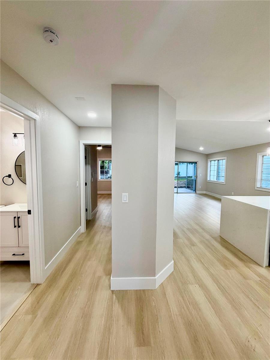554 Portland Circle, FL