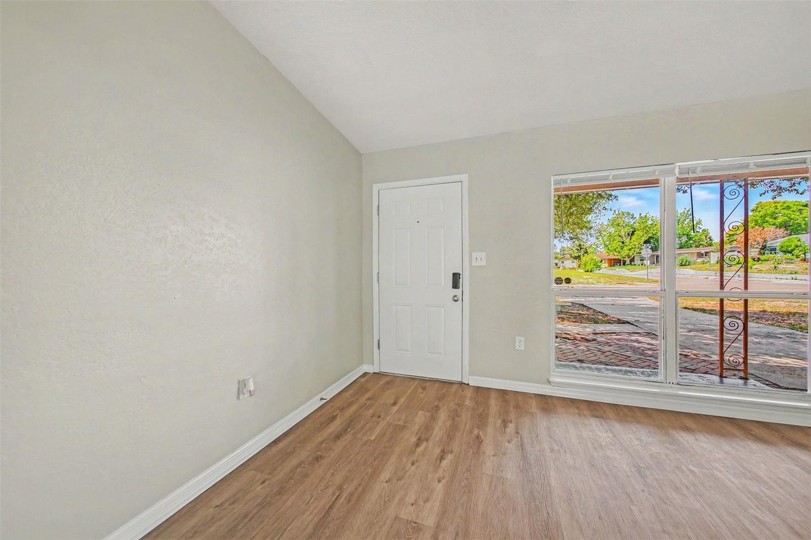5909 Wolf Road, FL