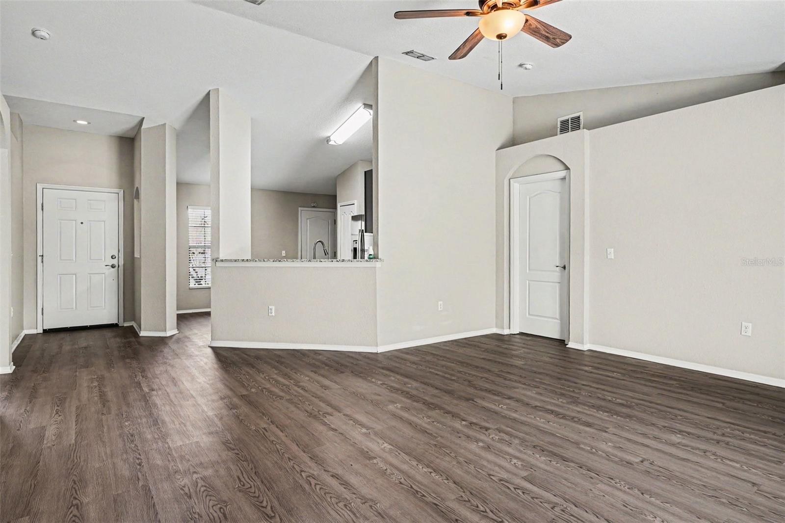 8187 Woodvine Circle, FL
