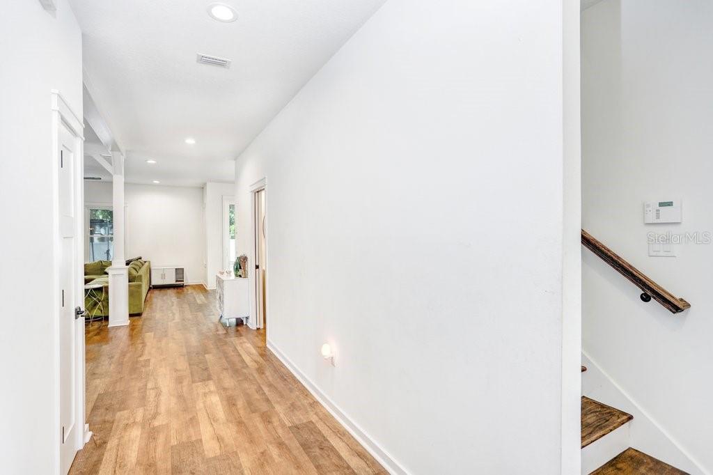 920 Shadowlawn Avenue, FL