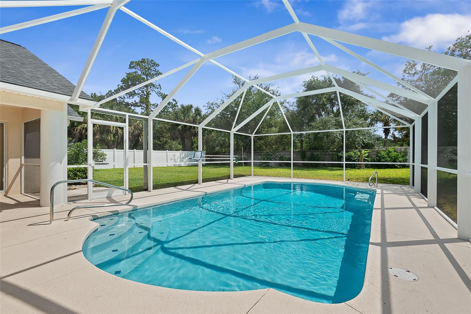 14 Colechester Lane, FL