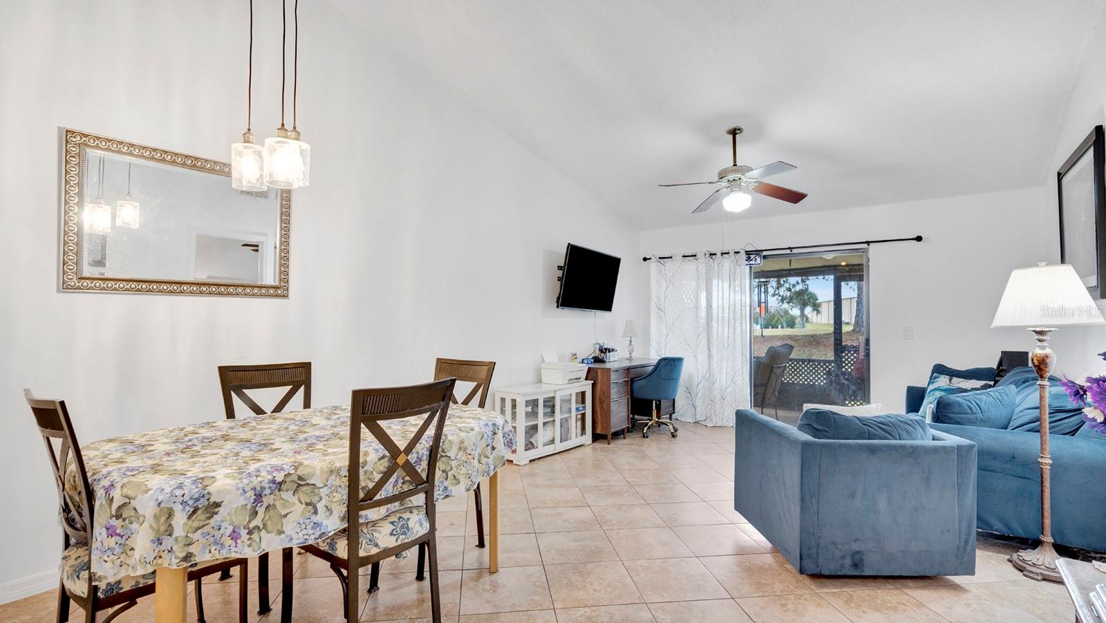 12 Pine Island Circle, FL