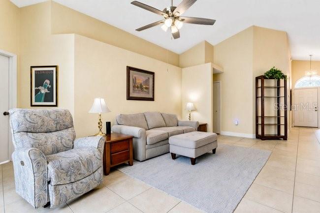 78 Knights Hollow Drive, FL