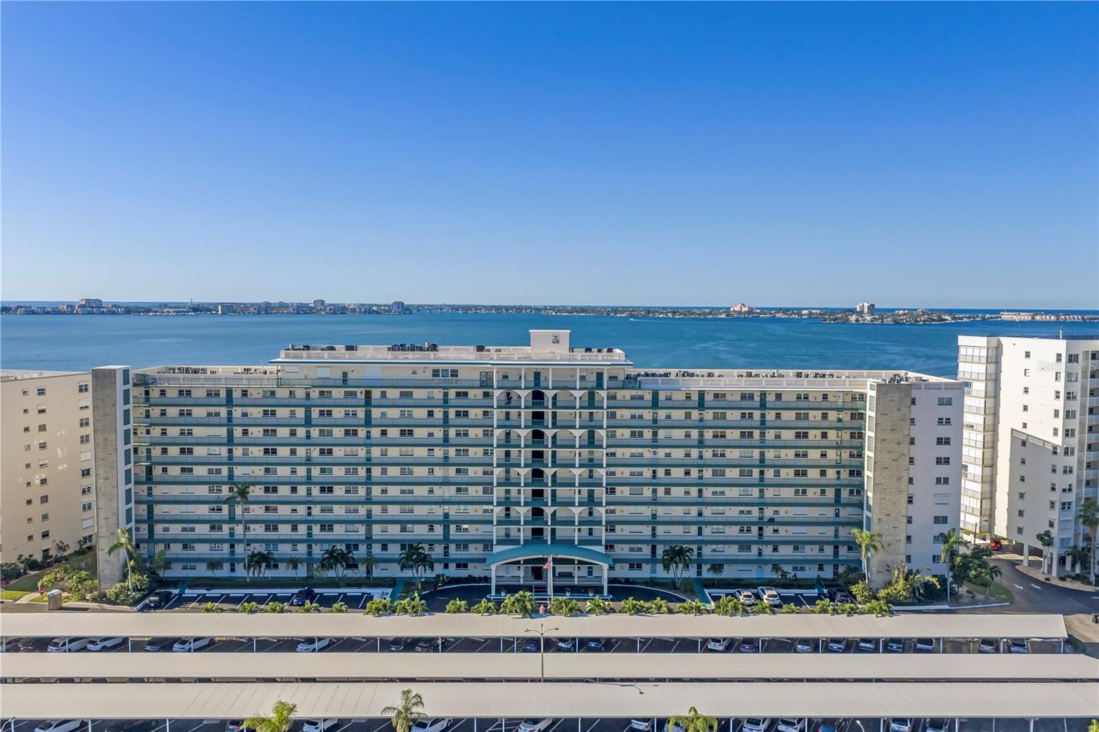 6020 Shore Boulevard, FL