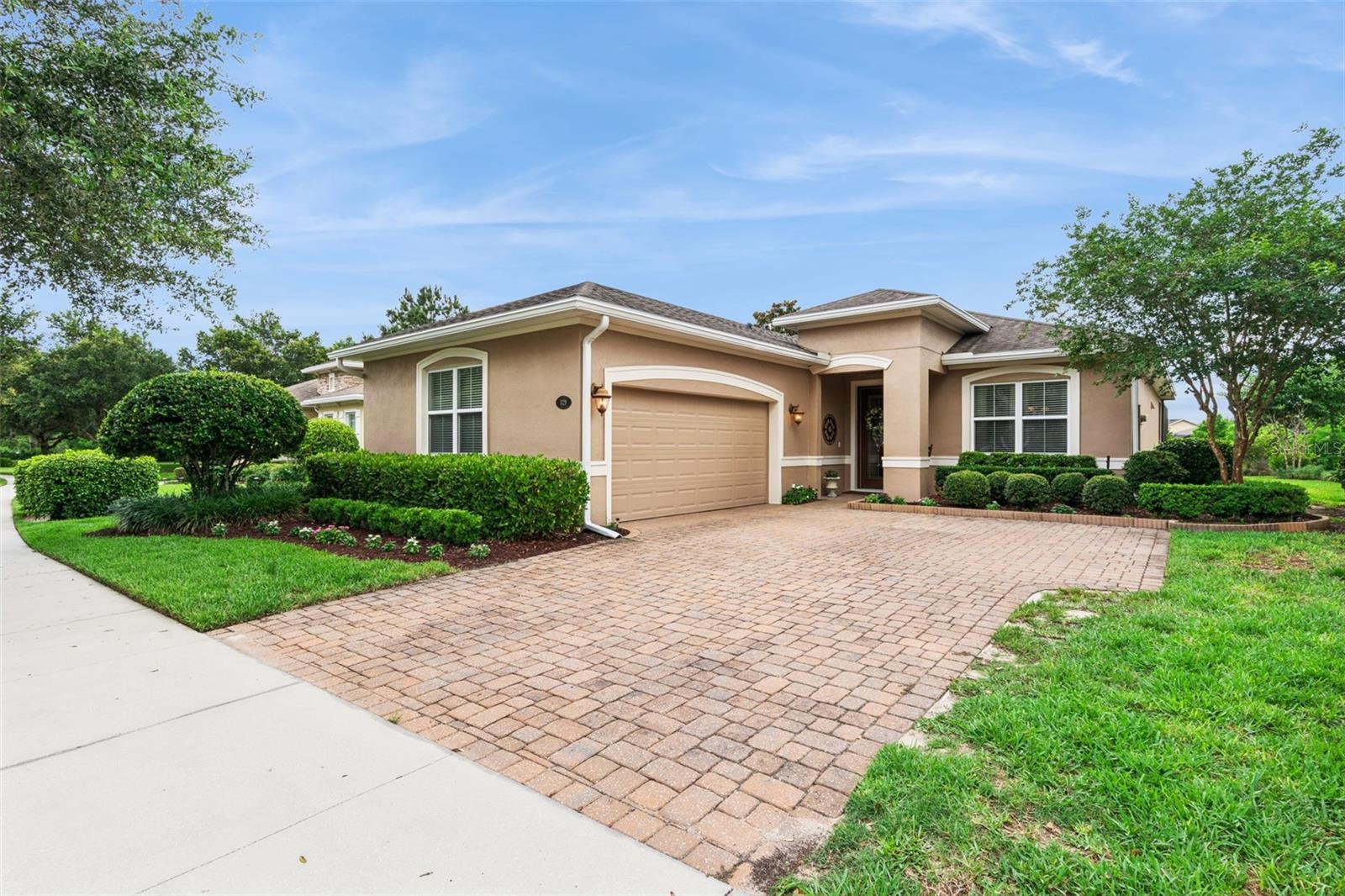 1129 Gardenshire Lane, FL