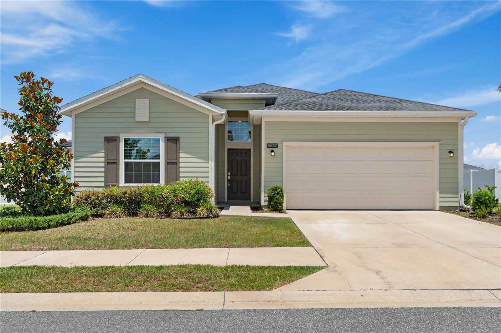 5637 93rd Street, FL