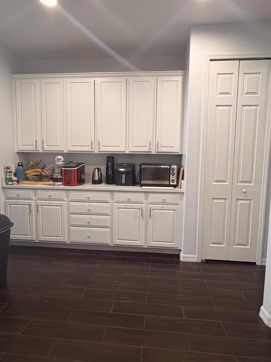 2280 Chatham Place Drive, FL