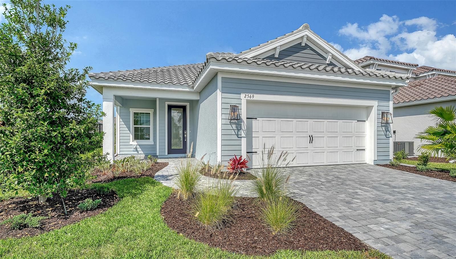 2569 Dasheen Place, FL