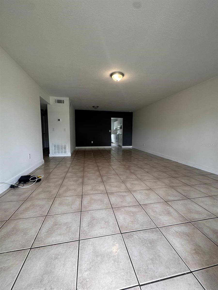 725 Northlake Boulevard, FL