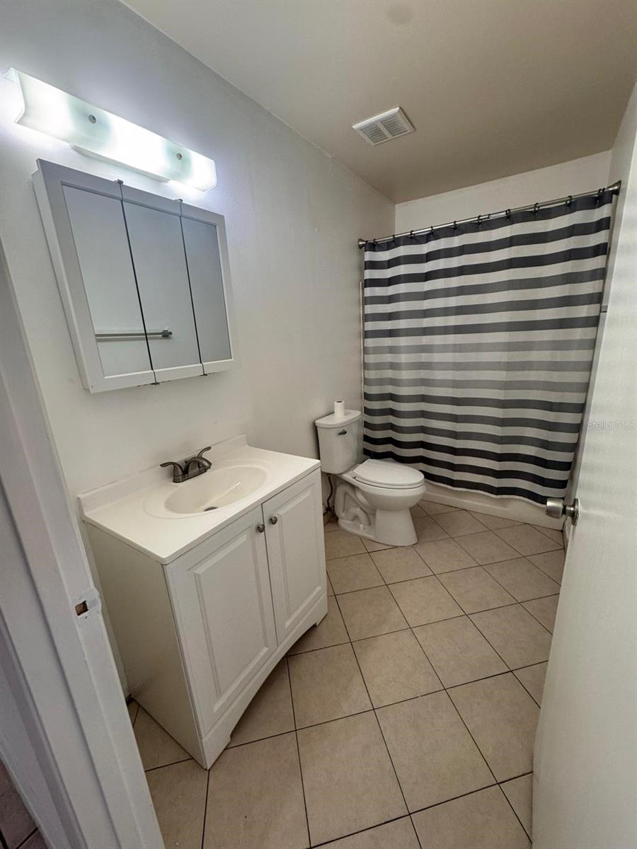 725 Northlake Boulevard, FL
