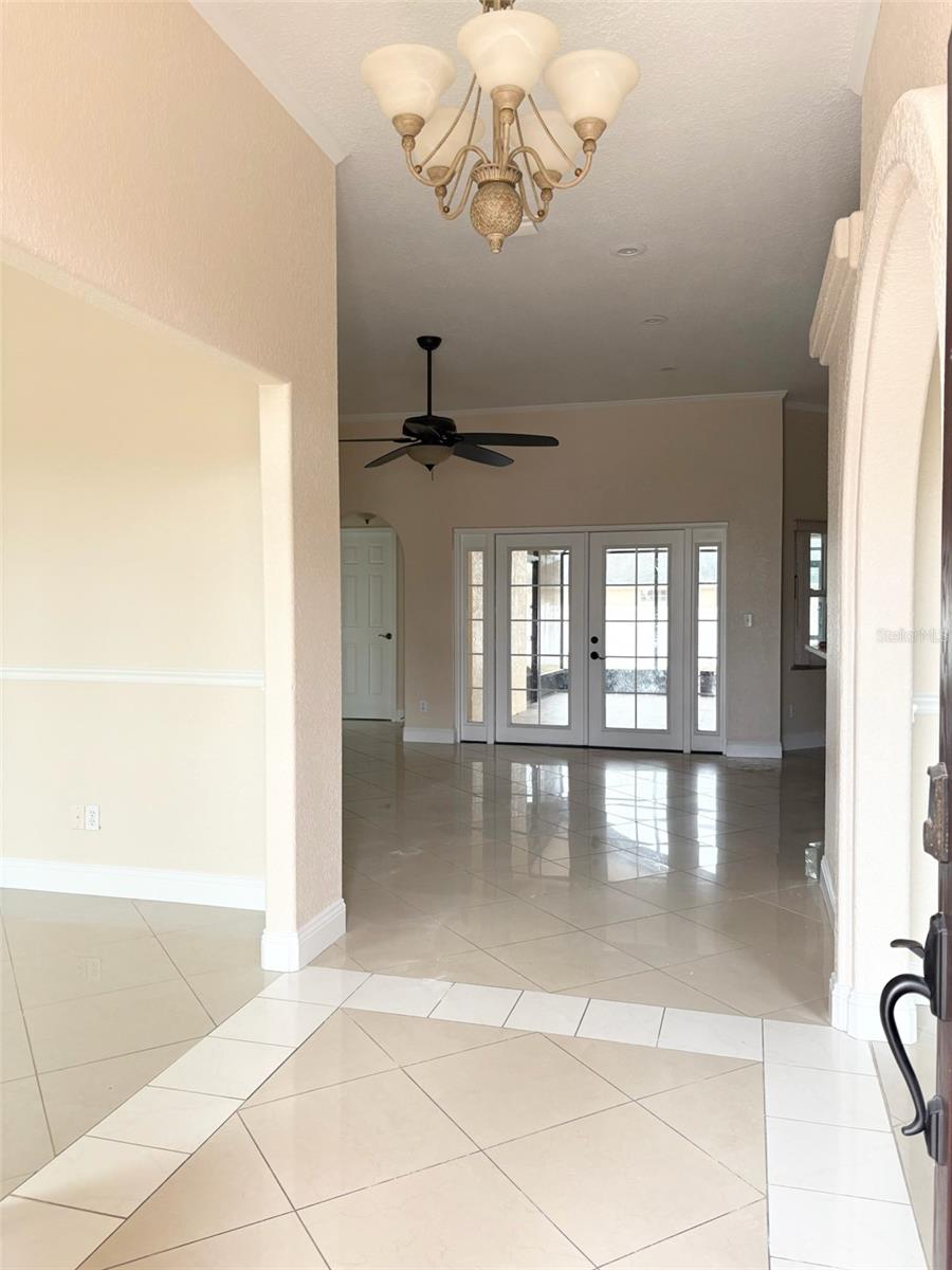 1601 Silhouette Drive, FL