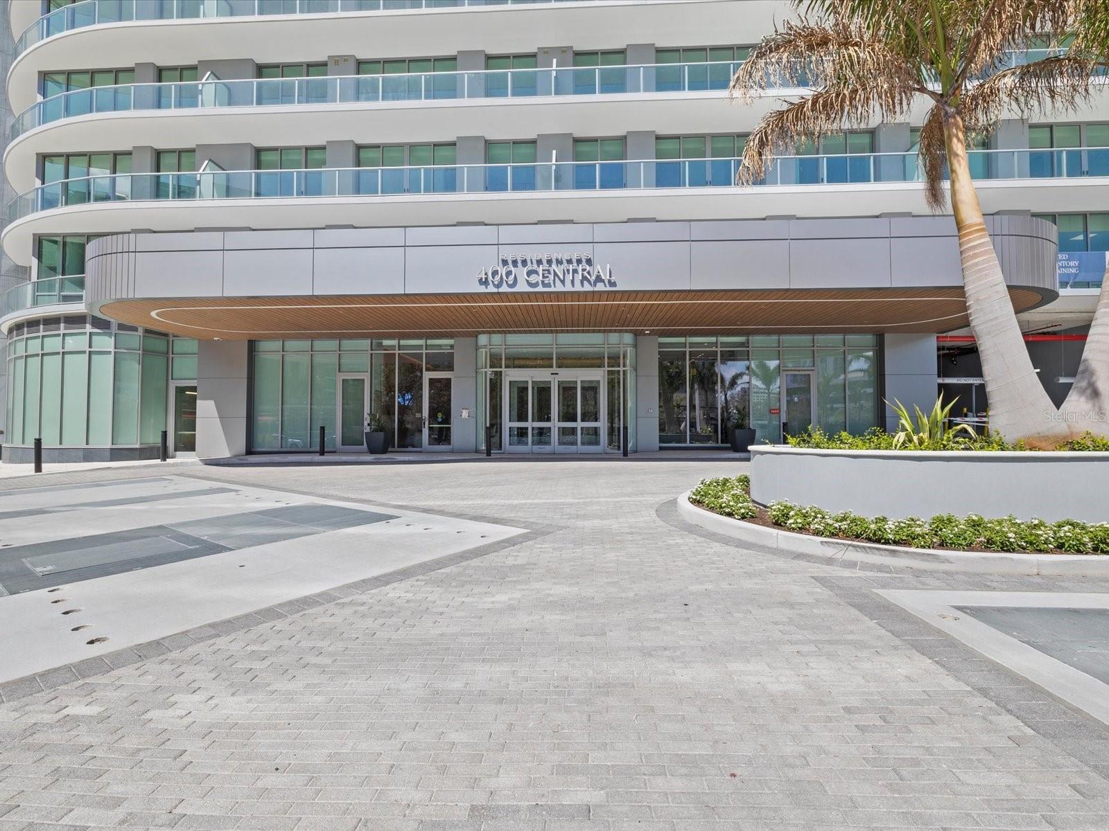 400 Central Avenue, FL