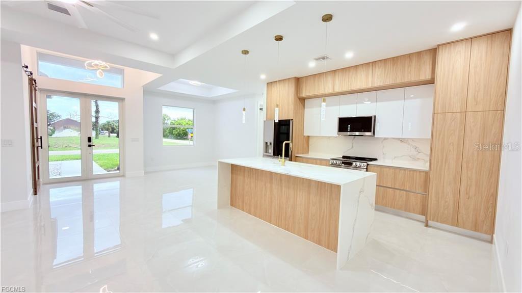 3114 6th Street, FL