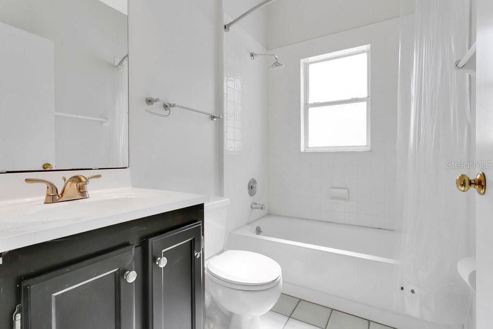 1181 Jessamine Lake Court, FL